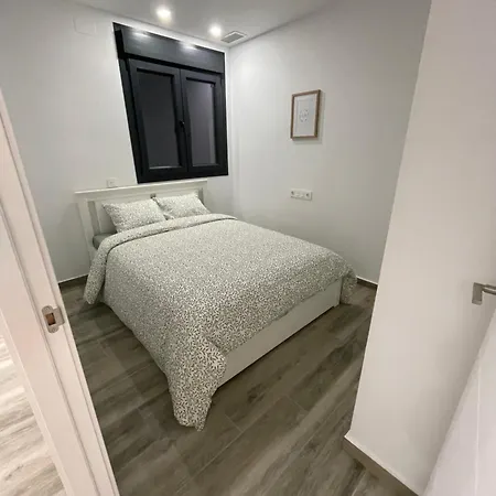 Sol Y Mar Centre 3 Chambres, Piscine, Fitness, Sauna Апартаменти Торрев'єха