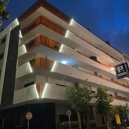 Sol Y Mar Centre 3 Chambres, Piscine, Fitness, Sauna Апартаменти