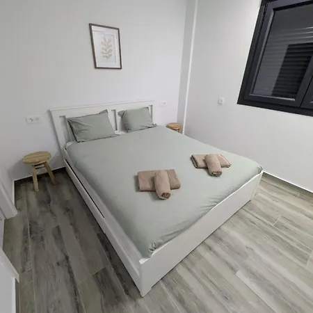 Апартаменти Sol Y Mar Centre 3 Chambres, Piscine, Fitness, Sauna