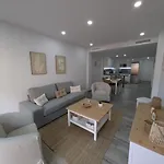 Апартаменты Sol Y Mar Centre 3 Chambres, Piscine, Fitness, Sauna Торевьиа
