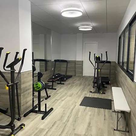 Sol Y Mar Centre 3 Chambres, Piscine, Fitness, Sauna Appartement