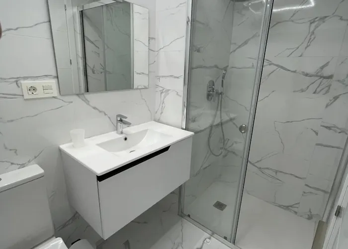 Sol Y Mar Centre 3 Chambres, Piscine, Fitness, Sauna *